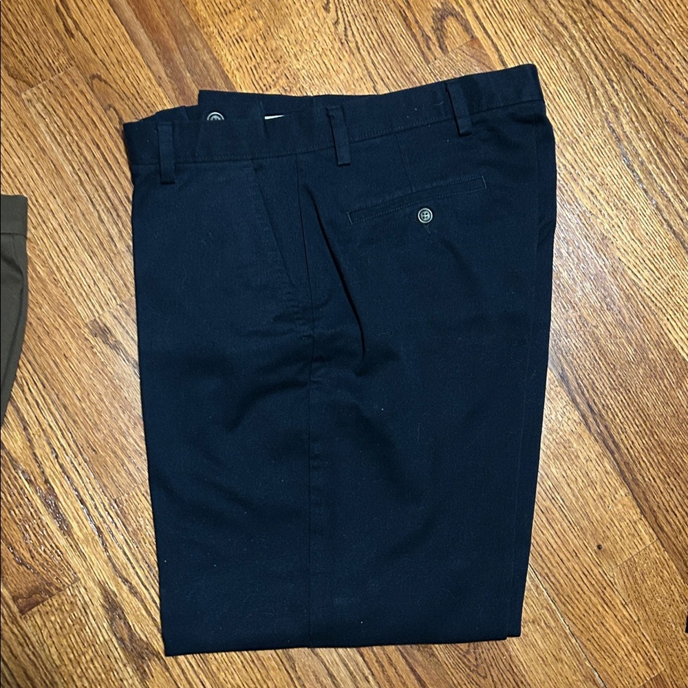 Men's Dockers D3 Chinos - Cream, Tan, Brown, Navy, Black - Picture 5 of 8